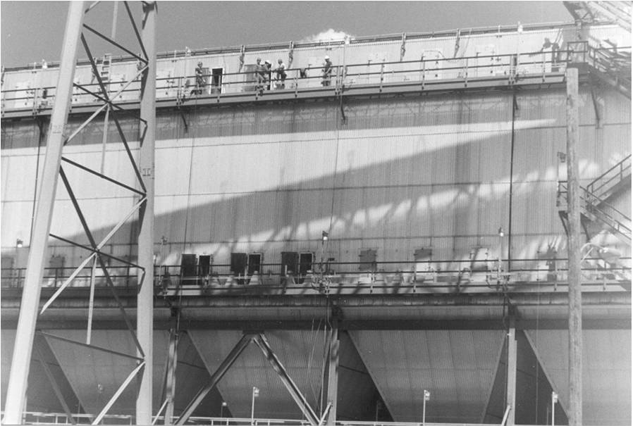 600 MW Coal Fired Boiler Utility Baghouse black and white image